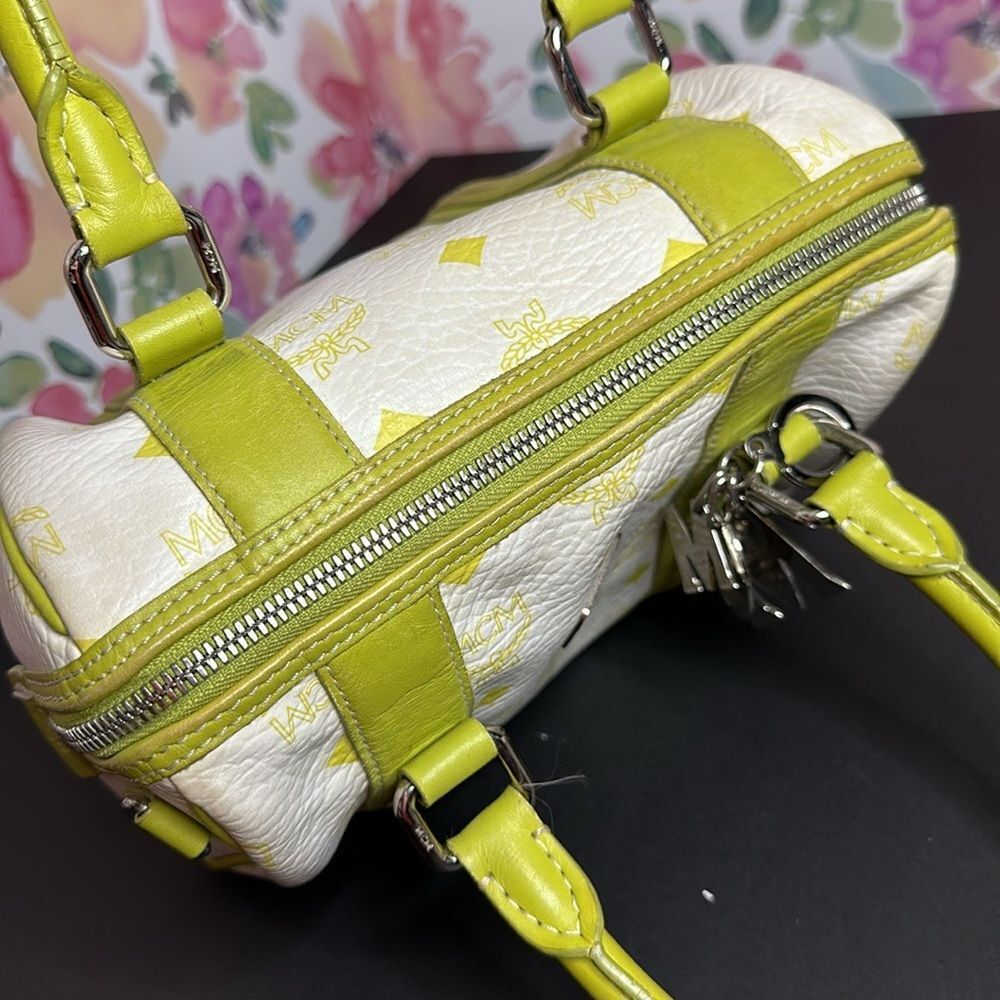 💯Authentic MCM Boston Handbag - Small🍀 - Picture 13 of 16